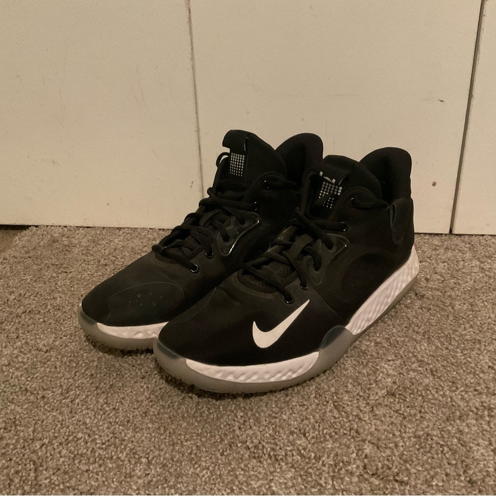 NIke KD MENS SIZE 10